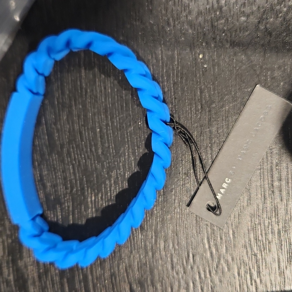 NWT Marc By Marc Jacobs Blue Braided Rubber Bracelet